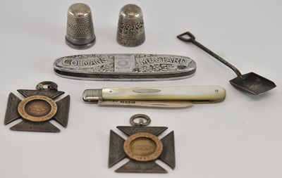 Lot 1084 - A George V hallmarked silver mother of pearl...