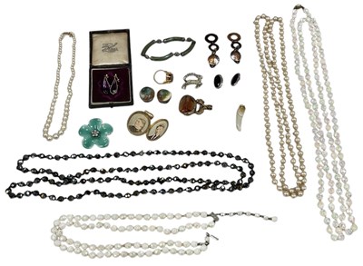 Lot 1363 - A collection of assorted costume jewellery,...
