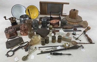 Lot 1018 - A large collection of kitchenalia, including...