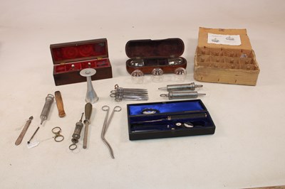 Lot 1100 - A small group of scientific instruments and...
