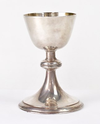 Lot 834 - TUDOR ART METAL & PLATING CO; a hallmarked...