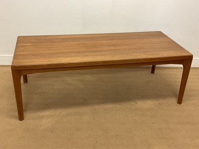 Lot 540 - HENNING KJAERNULF FOR VEJLE STOLE &...