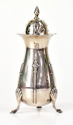 Lot 906 - WILLIAM AITKEN; an Edward VII hallmarked...