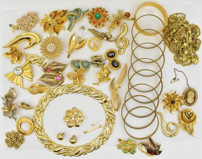 Lot 1364 - A good collection of gold coloured metal...