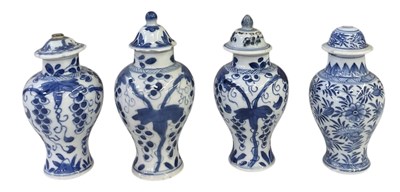 Lot 623 - A pair of 19th century Chinese blue and white...