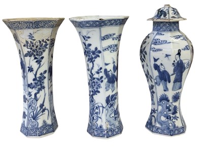 Lot 609 - A pair of late 19th/early 20th century Chinese...