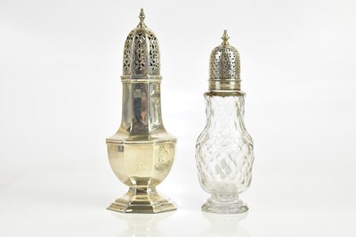 Lot 1493 - GOLDSMITHS & SILVERSMITHS; an Edward VII...