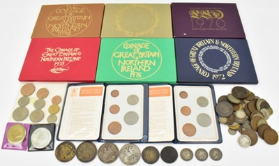 Lot 1437 - A collection of UK coins, including Victoria...