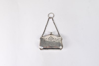 Lot 826 - HENRY MATTHEWS; a George V hallmarked silver...