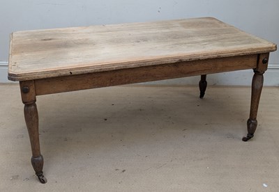 Lot 2259 - A Victorian oak and pine country kitchen table,...