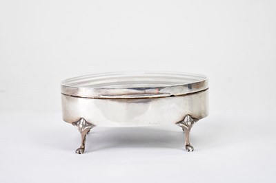 Lot 848 - STOKES & IRELAND LTD; a George V hallmarked...