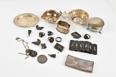Lot 1528 - CARRS OF SHEFFIELD; an Elizabeth II hallmarked...