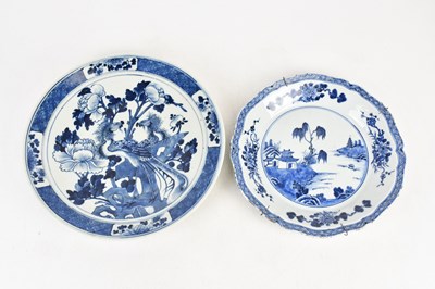 Lot 72 - A circa 1800 Chinese Export blue and white...