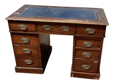 Lot 35 - An early to mid 19th century mahogany pedestal...