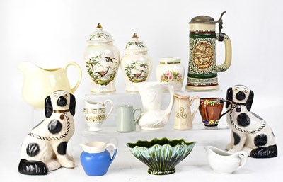 Lot 203 - A mixed lot of decorative ceramics, to include...
