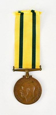 Lot 440 - A George V Territorial War Medal, awarded to...