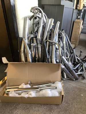 Lot 2019 - An extensive collection of motorcycle exhaust...