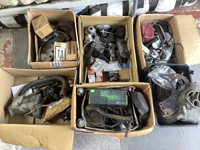 Lot 2039 - A collection of vintage motorcycle parts (6).