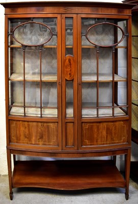 Lot 125 - An Edwardian mahogany display cabinet, with...