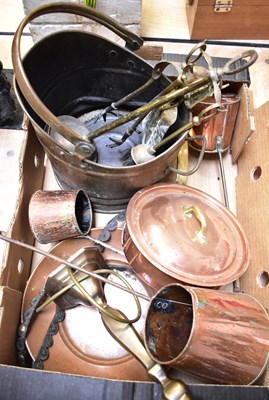 Lot 780 - A quantity of metalware to include a coal...