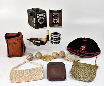 Lot 654 - Various mixed collectibles including a 1940s...