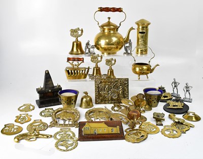 Lot 781 - A collection of brassware, including horse...