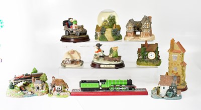 Lot 627 - Various David Winter and similar model...