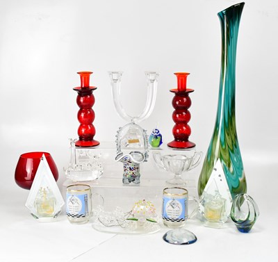 Lot 572 - Various glassware including a Swarovski frog,...