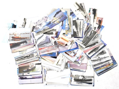 Lot 283 - Approximately two thousand loose photographs...