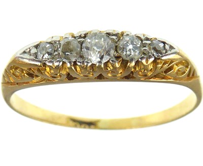 Lot 1025 - An 18ct gold diamond ring set with five...
