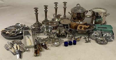 Lot 424 - A large collection of silver plate including...