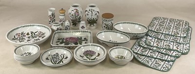 Lot 221 - PORTMEIRION; a quantity of items in 'Botanic...