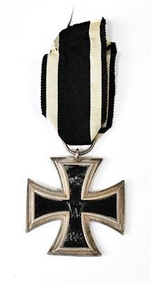 Lot 425 - A WWI German 1914 Second Class Iron Cross with...