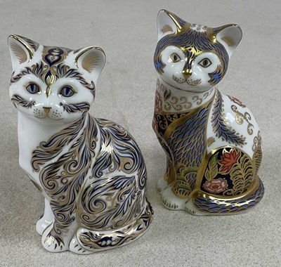 Lot 162 - ROYAL CROWN DERBY; 'Fireside' cat, numbered...