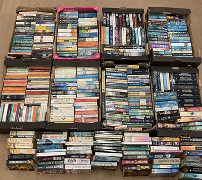 Lot 327 - A large quantity of science fiction, crime,...