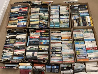 Lot 328 - A large quantity of science fiction, crime,...