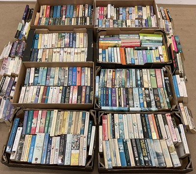 Lot 329 - A large quantity of science fiction and...