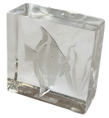 Lot 633 - KOSTA BODA; a contemporary square angelfish...