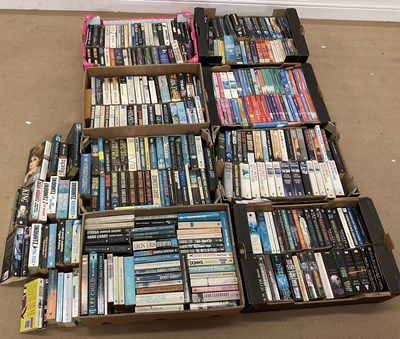 Lot 335 - A large quantity of science fiction and...