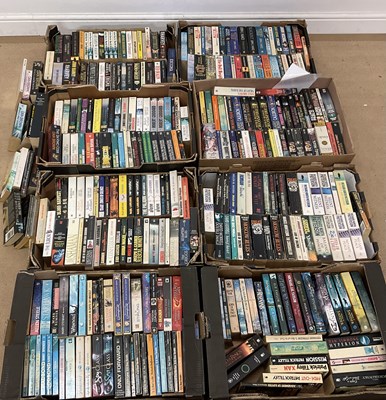 Lot 339 - A large quantity of science fiction, fiction...