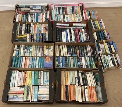 Lot 340 - A large quantity of science fiction, fiction,...