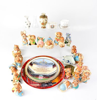 Lot 381 - A quantity of Pendelfin 'Bunnykins', an early...