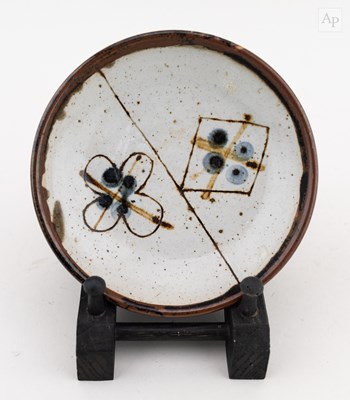 Lot 324 - JOHN MALTBY (1936-2020); a small stoneware...