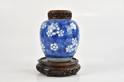 Lot 1609 - A 19th century Chinese blue and white...