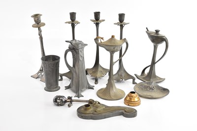 Lot 113 - A collection of Art Nouveau and Arts & Crafts...