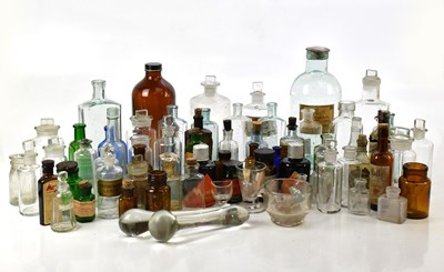 Lot 1351 - A large collection of pharmaceutical and...
