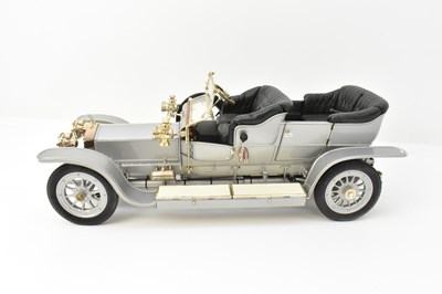 Lot 345 - FRANKLIN MINT; a 1:12 scale model of the 1907...