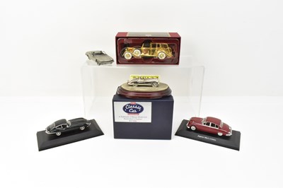 Lot 343 - Five collectors' model cars, comprising a...