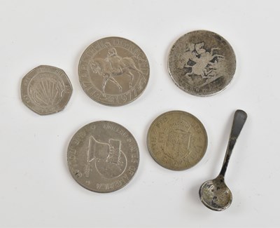 Lot 2556 - A small collection of coins including Liberty...