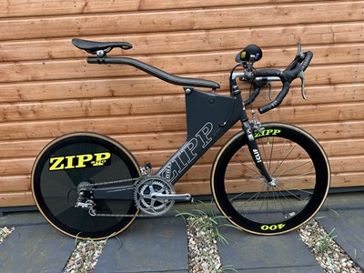 Lot 17 - 2001 Zipp 2001 - L/57 (Robin Williams...